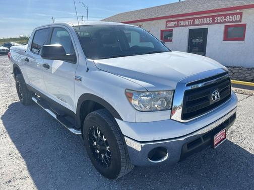 2011 Toyota Tundra Grade