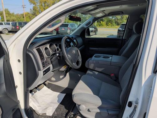 2011 Toyota Tundra Grade