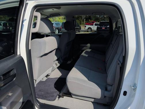 2011 Toyota Tundra Grade