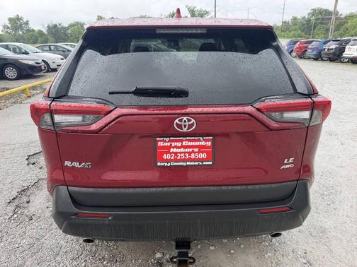 Ruby Flare Pearl 2022 Toyota RAV4 LE