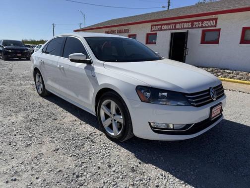 2015 Volkswagen Passat 1.8T Limited Edition