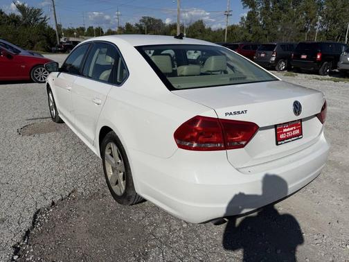 2015 Volkswagen Passat 1.8T Limited Edition