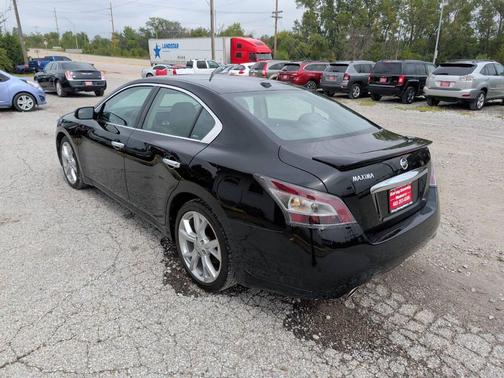2012 Nissan Maxima SV
