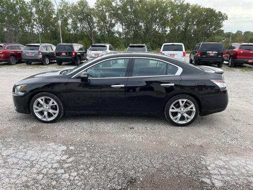2012 Nissan Maxima SV