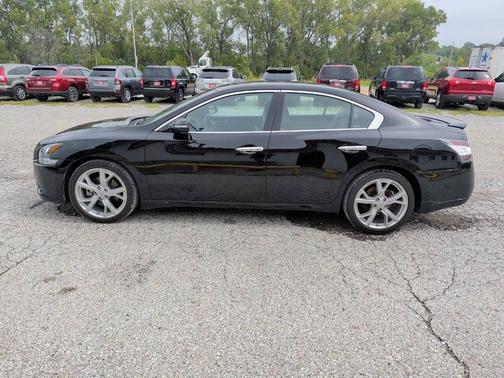 2012 Nissan Maxima SV