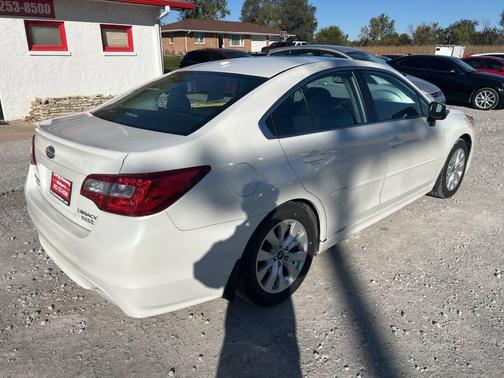 2015 Subaru Legacy Premium
