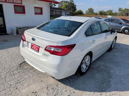 2015 Subaru Legacy Premium
