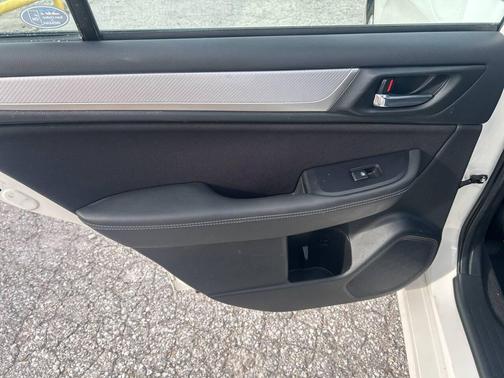 2015 Subaru Legacy Premium