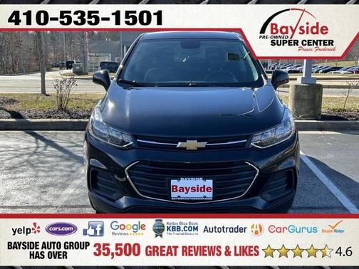Photo 3 of 23 of 2021 Chevrolet Trax LS