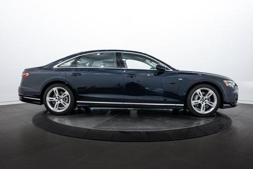 2025 Audi A8 L 55