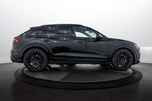 2026 Audi SQ8 4.0T Prestige