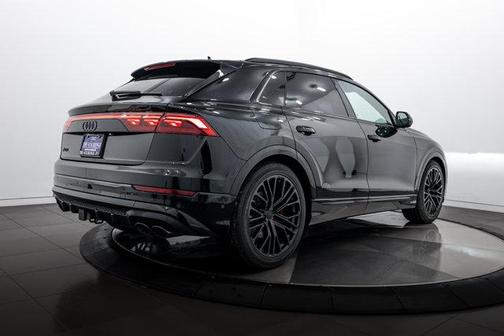 2026 Audi SQ8 4.0T Prestige