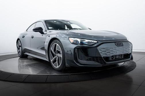 2025 Audi RS e-tron GT performance