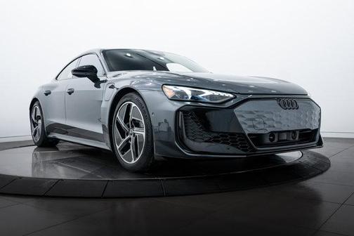 2025 Audi RS e-tron GT performance
