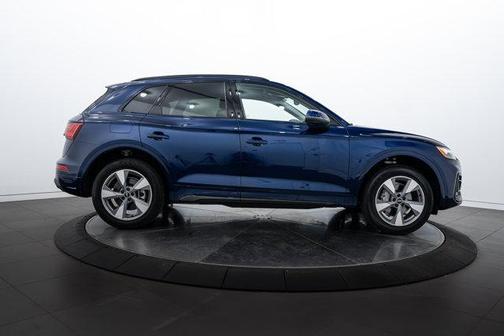 2025 Audi Q5 40 Premium