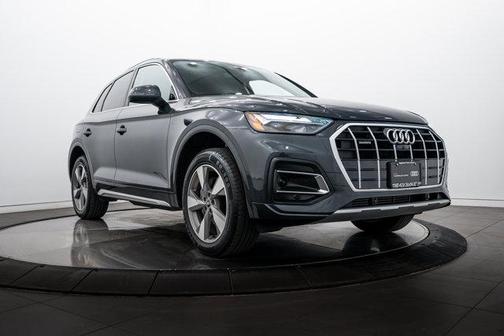 2023 Audi Q5 40 Premium Plus