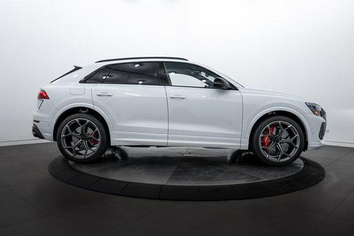 2026 Audi RS Q8 4.0T