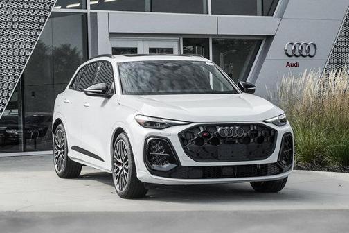 2025 Audi SQ5 3.0T Premium Plus