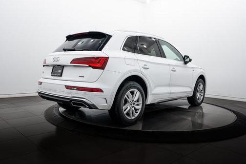 2023 Audi Q5 45 S line Premium