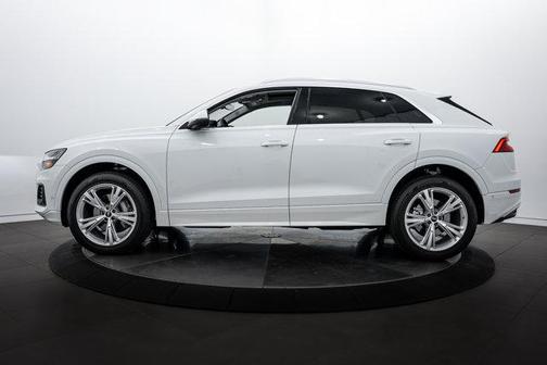 2023 Audi Q8 55 Premium Plus