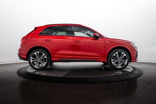 2022 Audi Q3 45 S line Premium Plus