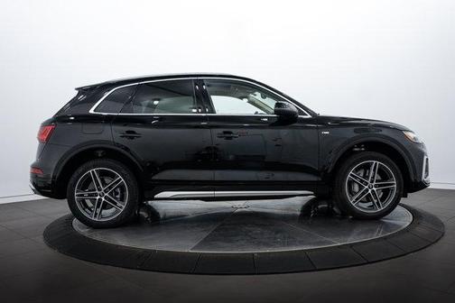 2024 Audi Q5 e 55 S line Premium Plus