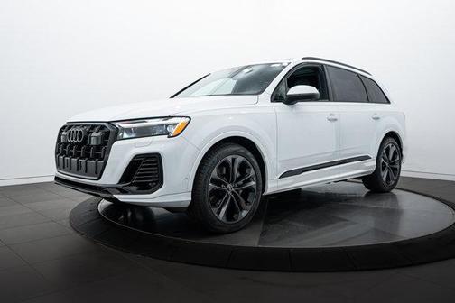 2025 Audi Q7 55 Premium Plus