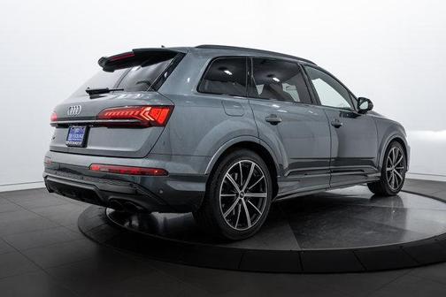 2022 Audi SQ7 4.0T Premium Plus