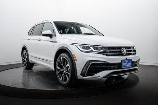 2024 Volkswagen Tiguan 2.0T SEL R-Line 4MOTION