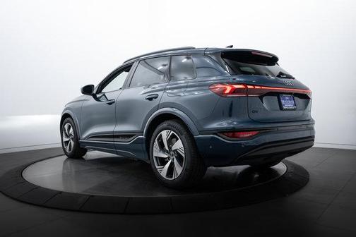 2025 Audi Q6 e-tron Prestige