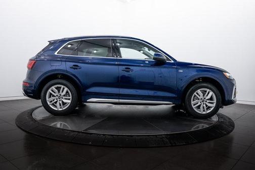 2022 Audi Q5 45 S line Premium