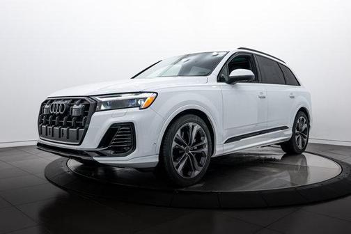 2026 Audi Q7 55 Premium Plus