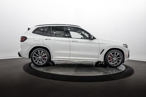 Alpine White 2022 BMW X3 M40i
