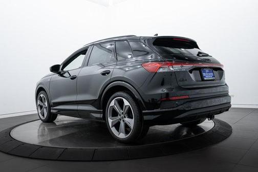 2025 Audi Q4 e-tron Prestige