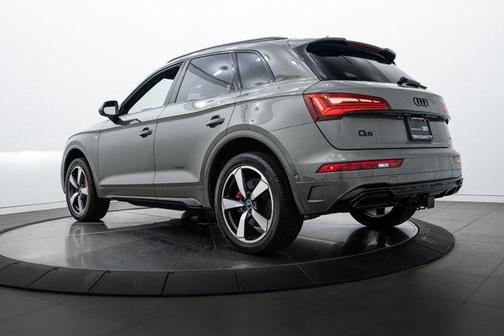 2024 Audi Q5 45 S line Prestige