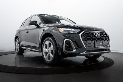 2025 Audi Q5 45 S line Premium Plus