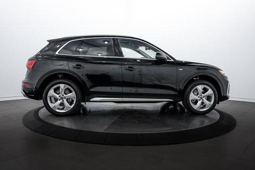 2025 Audi Q5 45 S line Premium Plus
