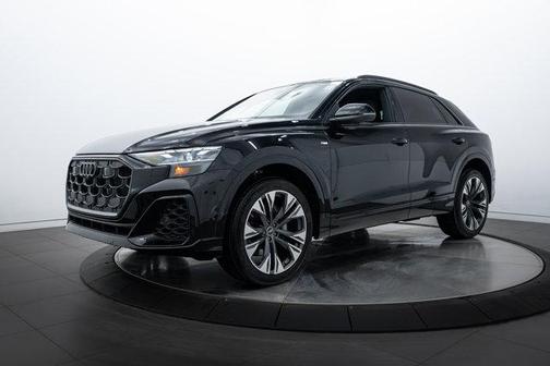 2025 Audi Q8 55 Premium Plus