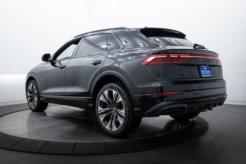 2025 Audi Q8 55 Premium Plus