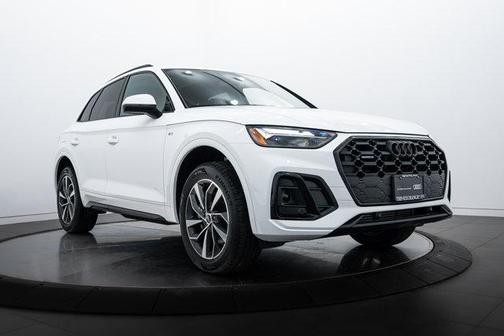 2024 Audi Q5 45 S line Premium