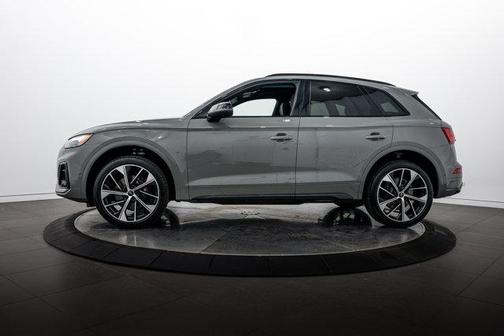 Quantum Gray 2021 Audi SQ5 3.0T Prestige