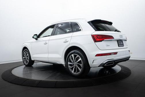 2022 Audi Q5 45 S line Premium