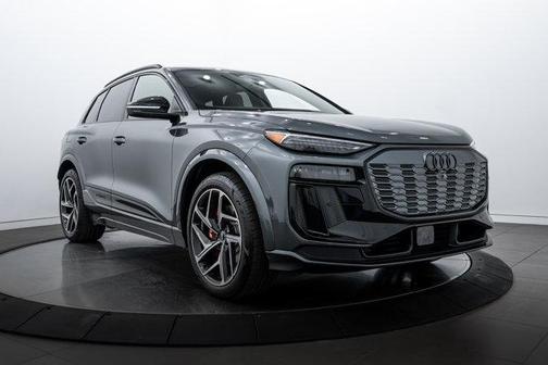 2025 Audi SQ6 e-tron Prestige