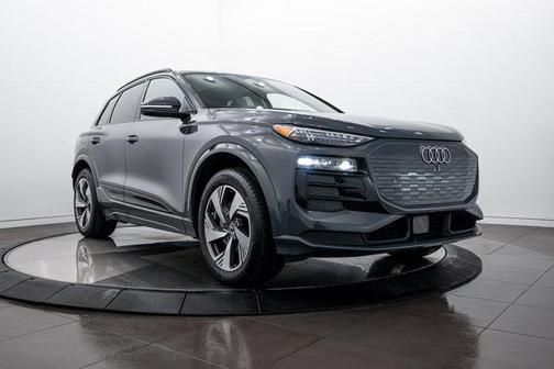 2025 Audi Q6 e-tron Premium Plus