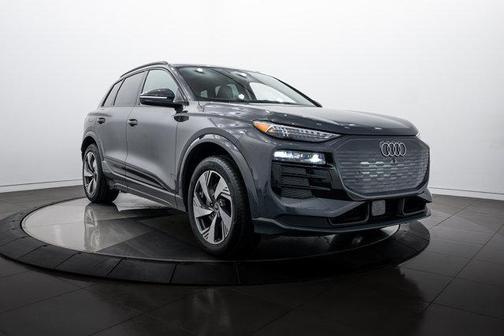 2025 Audi Q6 e-tron Premium Plus