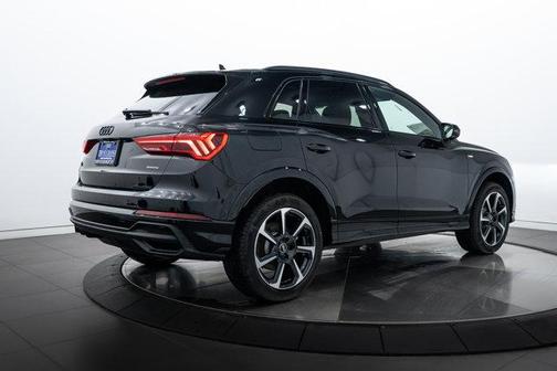 2025 Audi Q3 45 S line Premium Plus