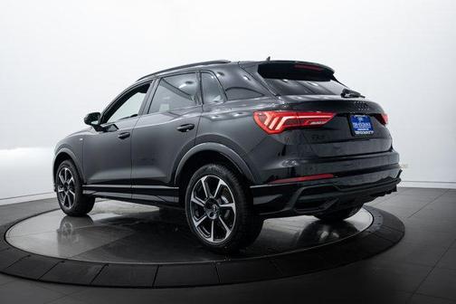 2025 Audi Q3 45 S line Premium Plus