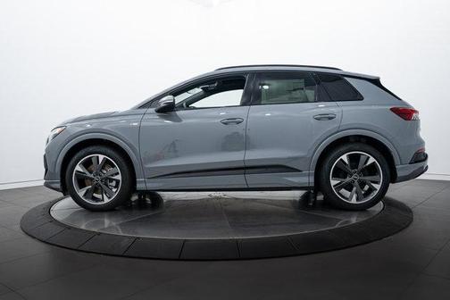 2025 Audi Q4 e-tron Premium Plus