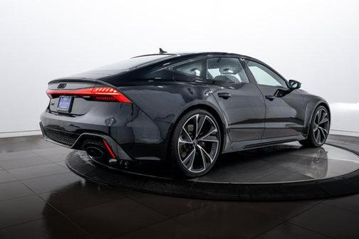 2022 Audi RS 7 4.0T