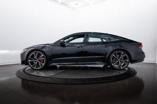 2022 Audi RS 7 4.0T